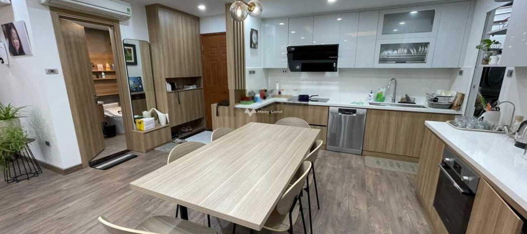 Cho thuê chung cư tổng quan căn hộ có tất cả Full đồ vị trí tốt tại Phùng Chí Kiên, Nghĩa Đô thuê ngay với giá vô cùng rẻ chỉ 16 triệu/tháng