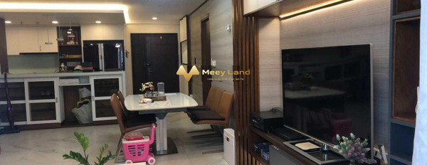 Bán chung cư vị trí hấp dẫn nằm ở Quận 7, Hồ Chí Minh, trong căn hộ tổng quan bao gồm 3 phòng ngủ, 2 WC nhà view bao đẹp-03