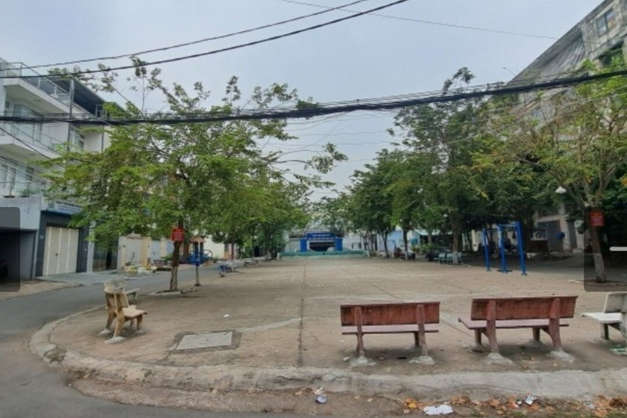 Bán nhà hẻm xe hơi Xa Lộ Hà Nội, diện tích 90m2-01