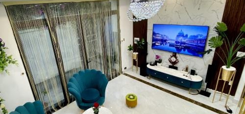 Bán nhà vị trí đặt ngay ở Thượng Lý, Hải Phòng bán ngay với giá mềm 2.89 tỷ có dt chung là 35 m2 hướng Nam tổng quan căn này thì có 3 PN-02
