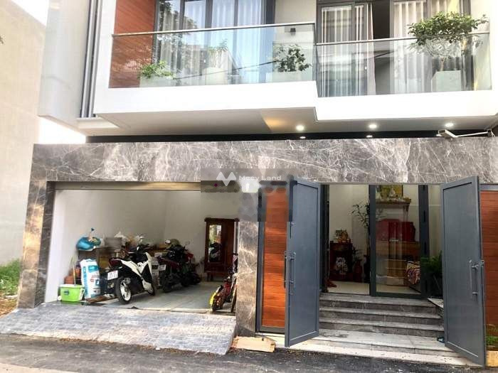 Có diện tích chung là 104m2 bán nhà vị trí mặt tiền tọa lạc trên Quận 12, Hồ Chí Minh tổng quan trong căn nhà 8 PN hỗ trợ mọi thủ tục miễn phí-01