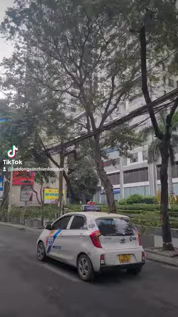 Lối vào lát đá mát lạnh bàn chân Imperia Garden quận Thanh Xuân Hà Nội