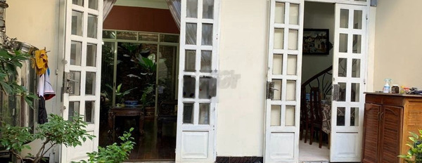 Cho thuê nhà vị trí đặt ở tại Gò Vấp, Hồ Chí Minh, giá thuê hấp dẫn từ 40 triệu/tháng diện tích chuẩn là 200m2, trong căn này gồm 4 PN-02