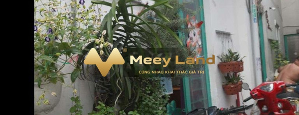 Nằm ở Bến Phú Định, Phường 16, bán nhà, bán ngay với giá cực mềm từ 1.8 tỷ có diện tích 35m2 liên hệ trực tiếp để được tư vấn-02