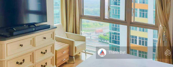 Cho thuê chung cư tọa lạc ngay tại Xa Lộ Hà Nội, Hồ Chí Minh, căn hộ này 3 PN, 3 WC giao thông thuận lợi-02