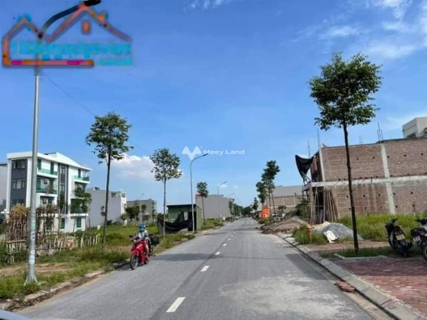 3.7 tỷ, bán biệt thự Diện tích đất 100m2 vị trí nằm ngay ở Thị Trấn Hồ, Bắc Ninh, hướng Tây, đường có độ ngang 5 m lh ngay kẻo lỡ-01