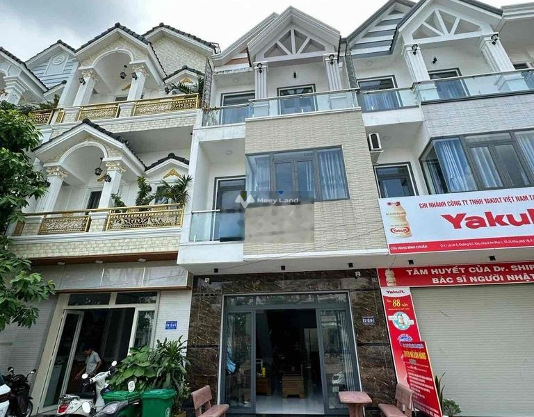 Nhà gồm 4 PN bán nhà giá bán đặc biệt từ 3.95 tỷ diện tích rộng 85m2 vị trí thuận lợi tọa lạc gần Từ Văn Phước, Bình Dương-01