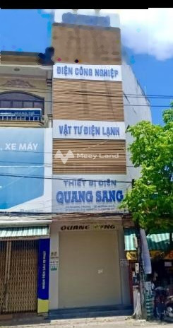 Cho thuê nhà, thuê ngay với giá chính chủ 25 triệu/tháng diện tích chuẩn 292m2 mặt tiền nằm ngay trên Lê Hồng Phong, Quảng Ngãi