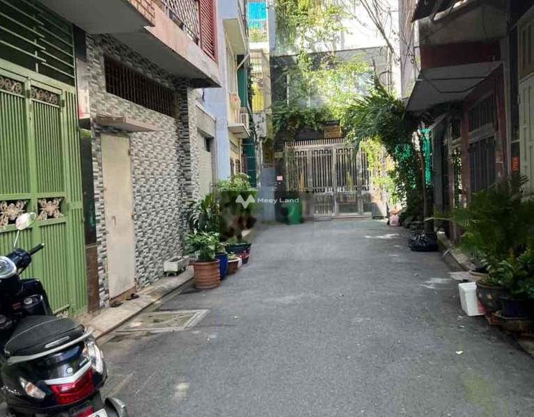 Cho thuê nhà vị trí nằm ngay Phường 14, Hồ Chí Minh, thuê ngay với giá siêu mềm chỉ 13 triệu/tháng có diện tích chính 55m2, căn nhà gồm tổng cộng 4 PN-01