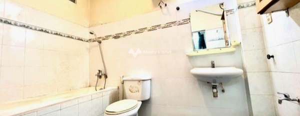 Với diện tích rộng 30m2 cho thuê phòng trọ vị trí đặt gần Lê Thị Riêng, Quận 1 full đồ đẹp Đầy đủ liên hệ trực tiếp để được tư vấn-03