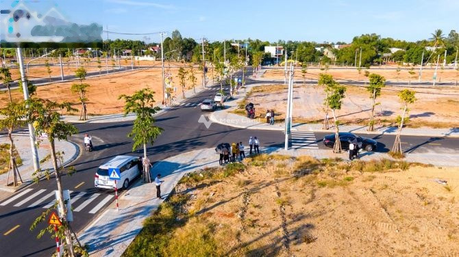 Bán mảnh đất, giá mua ngay 1.7 tỷ, hướng Đông diện tích thực dài 100m2