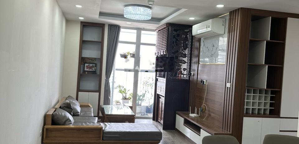 Căn hộ 3 phòng ngủ, bán căn hộ nằm ở Láng Hạ, Hà Nội, căn hộ tổng quan gồm 3 PN, 2 WC có chỗ để xe