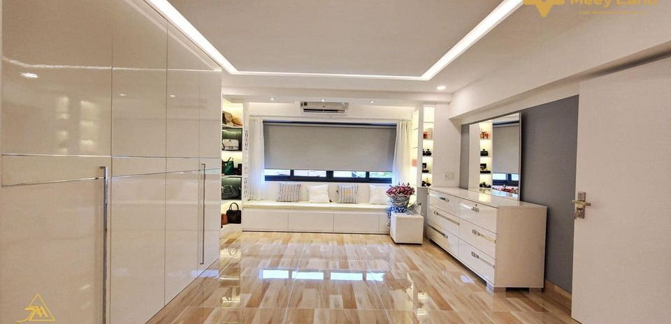 Bán căn hộ diện tích 60m2 Hoàng Mai, Hà Nội