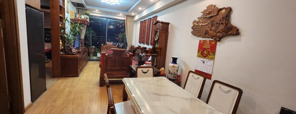 Chung cư 3 phòng ngủ, bán căn hộ hướng Tây vị trí đẹp gần Hoàng Mai, Hà Nội, căn hộ tổng quan gồm có 3 PN, 2 WC vị trí tốt-02