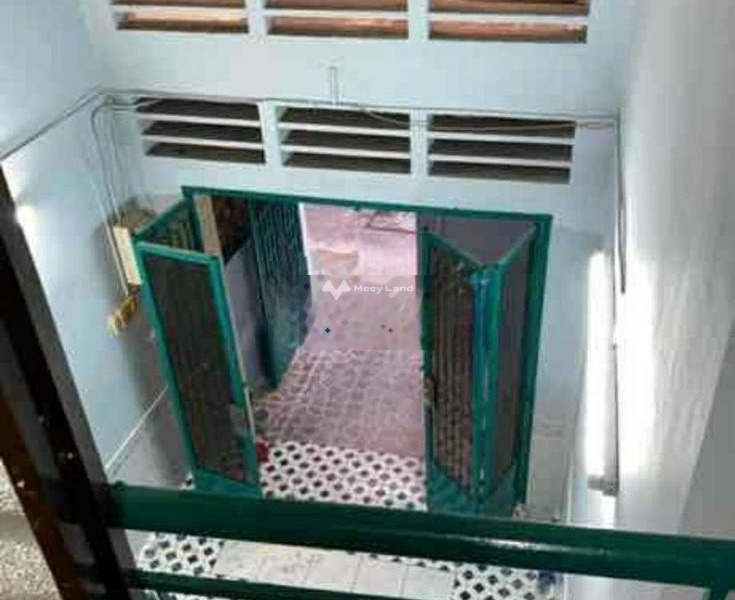 Có một diện tích 42m2, cho thuê nhà ở vị trí đặt ở trong Phường 7, Hồ Chí Minh, trong nhà này gồm có 2 phòng ngủ, 1 WC dọn vào ở ngay-01