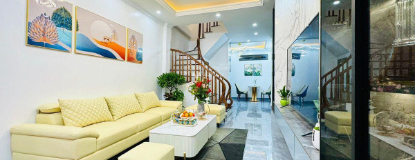 Giá bán 12.8 tỷ bán nhà có diện tích chung 40m2 vị trí đẹp ở Trung Liệt, Đống Đa trong nhà nhìn chung có 2 PN, 1 WC vào ở ngay-02
