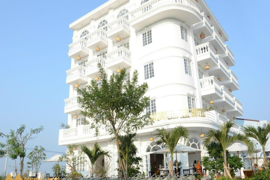 Bán khách sạn 3 sao Lý Thường Kiệt trung tâm Hội An 2 mặt tiền view lúa, gần biển An Bàng, 28 tỷ-01