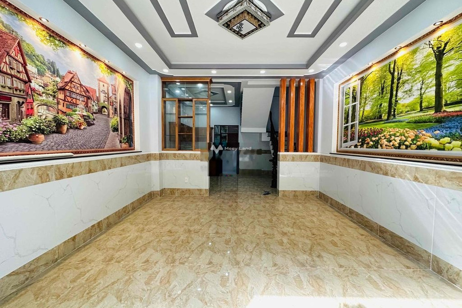 Tổng quan trong nhà 4 phòng ngủ bán nhà bán ngay với giá đề cử chỉ 4.4 tỷ diện tích khoảng 60m2 vị trí đẹp nằm trên Nguyễn Thị Búp, Hồ Chí Minh-01