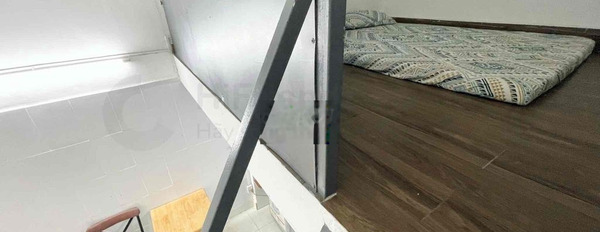 DUPLEX GÁC ĐỨNG MÁY GIẶT RIÊNG NGAY NGÃ TƯ HÀNG XANH CÁCH ĐH UEF 5’ -02