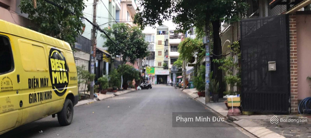 Nhà 2 PN bán nhà ở có diện tích rộng 62m2 bán ngay với giá thị trường 7.2 tỷ vị trí thuận lợi ở Nguyễn Hồng Đào, Phường 14