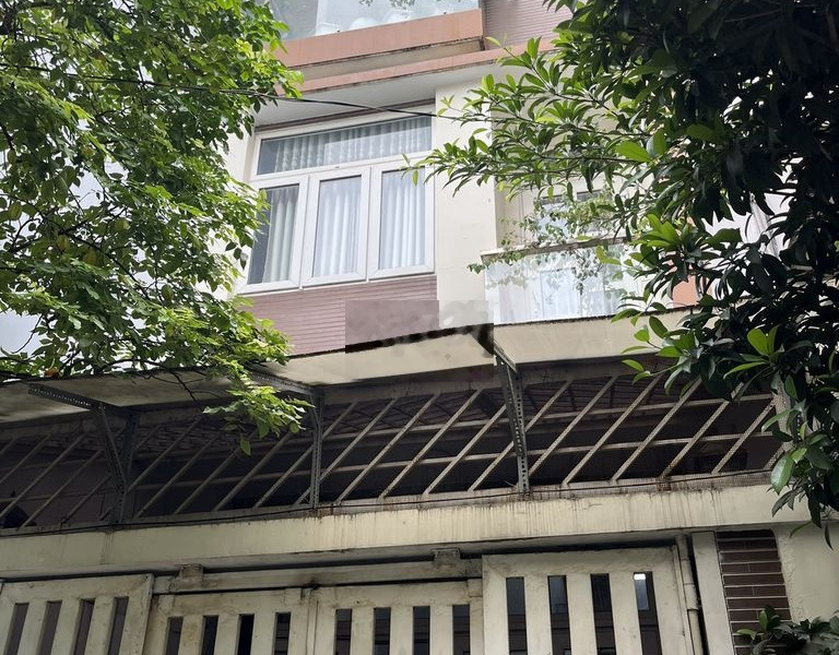 Nhà sát bên Aeon Tân Phú, bờ bao Tân thắng, tổng dt 60m2, giá 5.6 tỷ -01