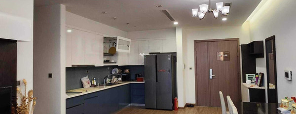 Trong căn hộ bao gồm 2 phòng ngủ, cho thuê căn hộ mặt tiền tọa lạc gần Liễu Giai, Ba Đình, 2 WC vị trí thuận lợi-02