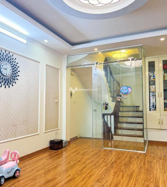 Cho thuê nhà ở với diện tích khoảng 33m2 giá thuê cơ bản từ 15 triệu/tháng vị trí đẹp ngay ở Thanh Xuân, Hà Nội-01