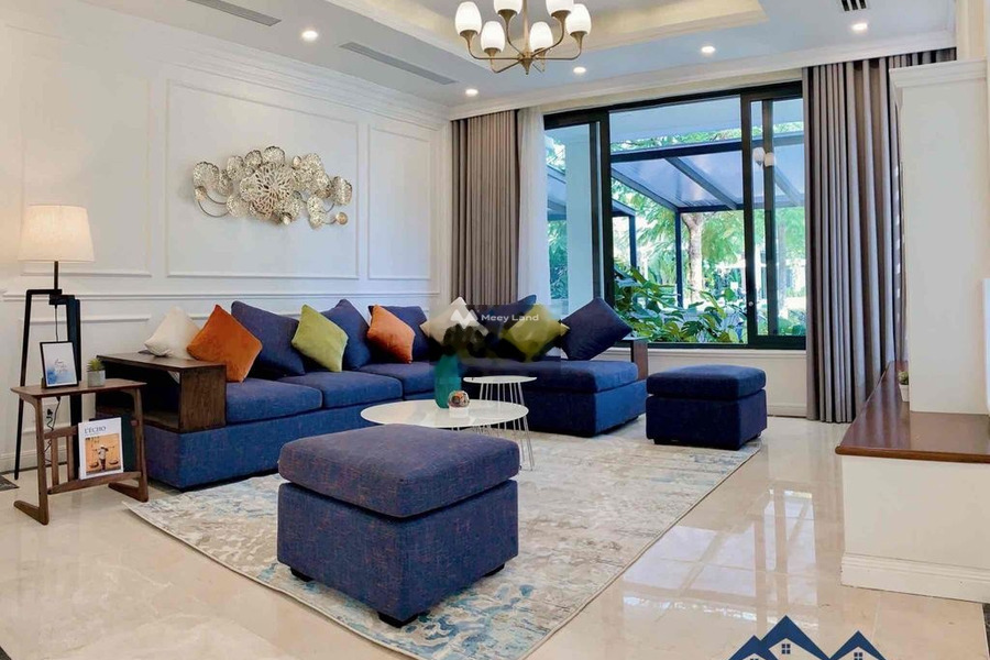 Nhà có 4 phòng ngủ, cho thuê nhà, thuê ngay với giá đề xuất từ 27 triệu/tháng diện tích khoảng là 140m2 vị trí đặt tại Phú Thuận, Quận 7-01