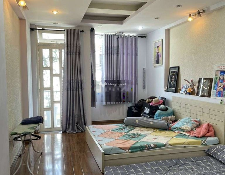 Nhà 6 PN, cho thuê nhà, thuê ngay với giá thương mại chỉ 25 triệu/tháng diện tích quy đổi 80m2 gần Mai Văn Vĩnh, Hồ Chí Minh-01