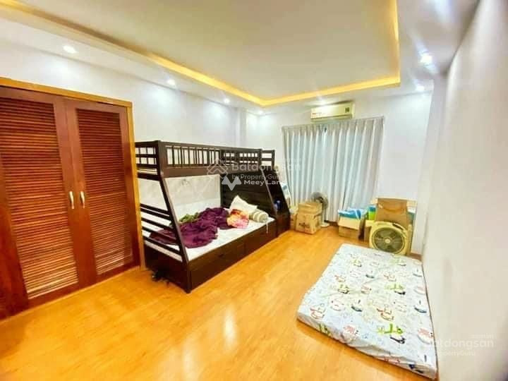 Nhà có 1 PN bán nhà ở có diện tích chung là 32m2 bán ngay với giá chỉ 7.5 tỷ mặt tiền tọa lạc ngay trên Thanh Xuân, Hà Nội-01