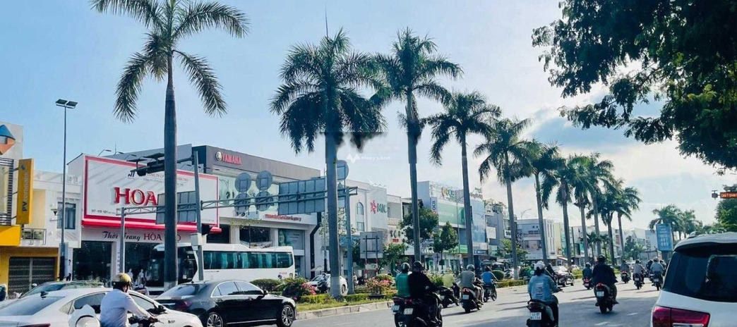 Bán nhà bán ngay với giá giao động từ 27.1 tỷ diện tích chuẩn 150m2 mặt tiền tọa lạc ngay trên Hải Châu, Đà Nẵng