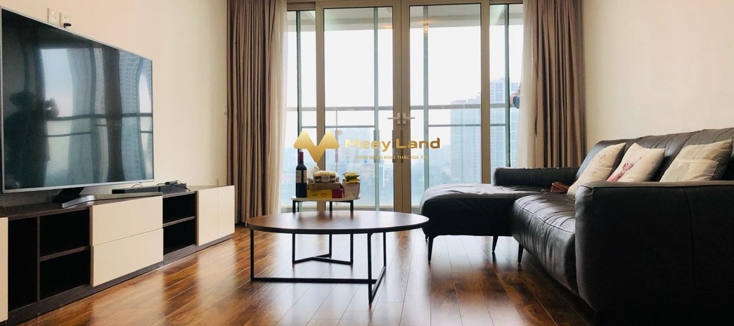 Bổ xung vốn nên, bán chung cư diện tích thực dài 70 m2 bán ngay với giá phải chăng chỉ 2.45 tỷ vị trí tiện lợi Phố Vũ Tông Phan, Hà Nội, trong căn này...