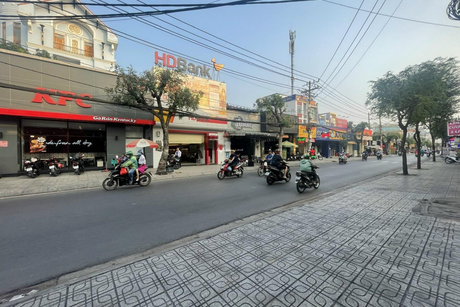 Cho thuê nhà có diện tích chuẩn 132m2 vị trí tốt tại Đông Hưng Thuận, Quận 12 thuê ngay với giá thương mại 50 triệu/tháng-01