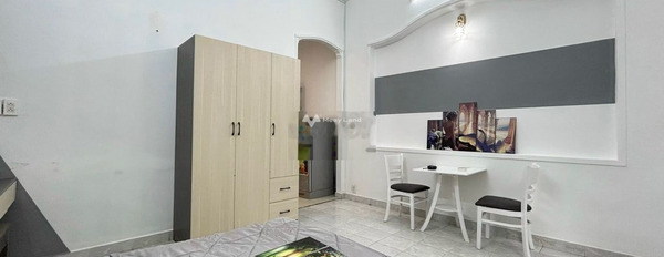 Cho thuê căn hộ, vị trí đặt tại trung tâm Phường 4, Tân Bình thuê ngay với giá khởi đầu chỉ 6 triệu/tháng diện tích gồm 30m2-03