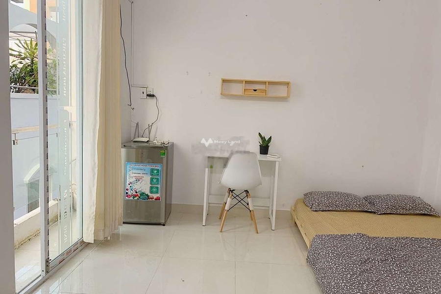 Cho thuê căn hộ diện tích chính là 30m2 mặt tiền nằm ngay trên Cô Bắc, Phường 1 thuê ngay với giá mềm từ 4.5 triệu/tháng-01