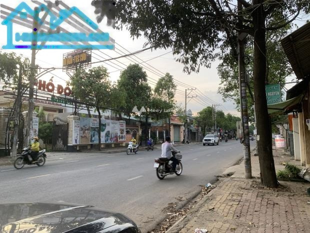 Vị trí thuận lợi ngay trên Biên Hòa, Đồng Nai cho thuê kho bãi 240m2 thuê ngay với giá rẻ bất ngờ chỉ 20 triệu/tháng giao thông thuận lợi-01