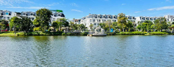 Nhà gồm 4 PN bán nhà ở có diện tích 100m2 bán ngay với giá hấp dẫn 16.8 tỷ mặt tiền nằm ngay ở Song Hành, Hồ Chí Minh-03