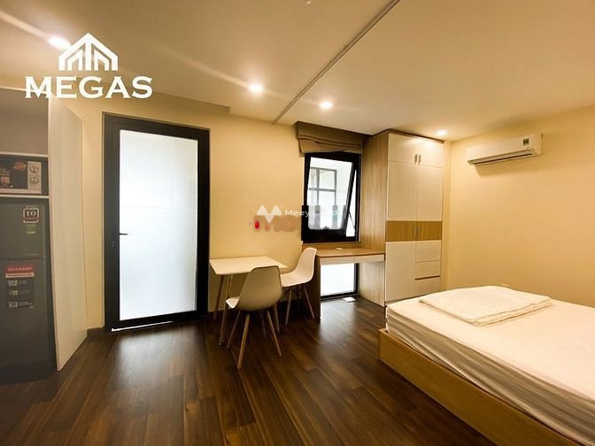 Căn này bao gồm 2 phòng ngủ, cho thuê căn hộ tọa lạc trên Trương Văn Bang, Hồ Chí Minh, 1 WC giá có thể fix-01