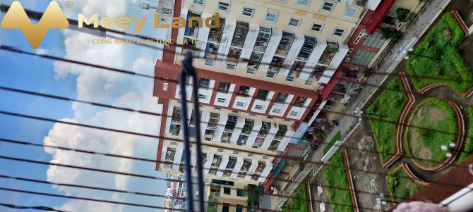 Diện tích 60 m2, cho thuê chung cư giá đặc biệt chỉ 4 triệu/tháng vị trí mặt tiền tại Quang Trung, Thái Bình, trong căn hộ nhìn chung có 2 PN khu vực ...