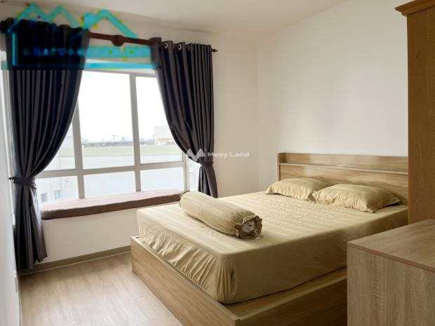 Cho thuê chung cư mặt tiền tọa lạc ngay trên Đại Lộ Độc Lập, Thuận An, tổng quan ở trong căn hộ gồm 2 phòng ngủ liên hệ chính chủ-01