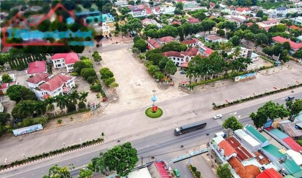 Giá bán ngạc nhiên 575 triệu, Bán đất diện tích quy ước 168m2 vị trí đặt nằm ở Hùng Vương, Đắk Hà, với đường chính 12 m liên hệ liền