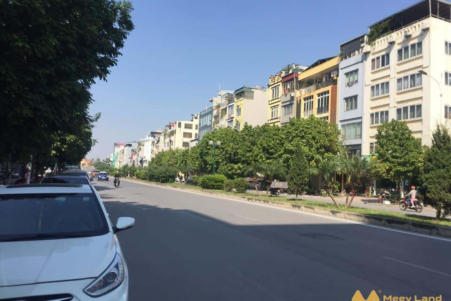 Bán nhà mặt phố lô góc, view 3 phía, Hồng Tiến, Long Biên, 152m2, 5 tầng, mặt tiền 6,5m, 46,5 tỷ-01