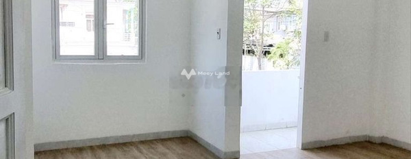 Có diện tích gồm 150m2 bán nhà vị trí mặt tiền ngay Chánh Phú Hòa, Bến Cát trong nhà này bao gồm 2 PN 2 WC cảm ơn bạn đã đọc tin.-02