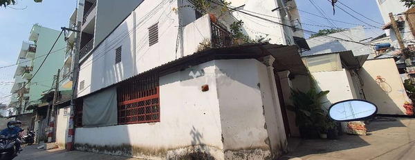 Trong nhà có 2 PN, bán nhà ở có diện tích gồm 66m2 bán ngay với giá khuyến mãi 5.35 tỷ vị trí mặt tiền gần Nguyễn Văn Săng, Tân Phú-03