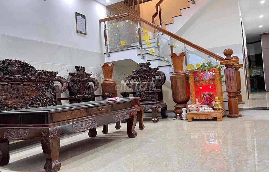 Nhà gồm 3 PN bán nhà bán ngay với giá khoảng từ 4.25 tỷ diện tích rộng 80m2 vị trí ở Sơn Trà, Đà Nẵng-01
