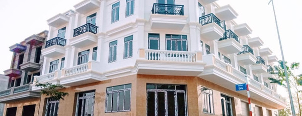 Tôi cần bán căn nhà 1 trệt 2 lầu theo phong cách Châu Âu ở Phú Chánh, Tân Uyên, Bình Dương đẹp giá rẻ-03