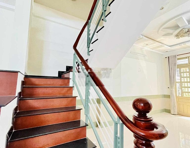 Bán nhà vị trí đẹp tọa lạc ngay ở Quận 12, Hồ Chí Minh bán ngay với giá đề cử từ 5.7 tỷ có diện tích chung 86m2 căn nhà này 4 phòng ngủ-01