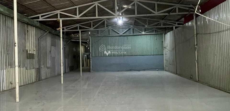 Vị trí hấp dẫn ngay tại Phan Huy Ích, Hồ Chí Minh cho thuê kho bãi 200m2 thuê ngay với giá khoảng từ 15 triệu/tháng tiện ích bao phê