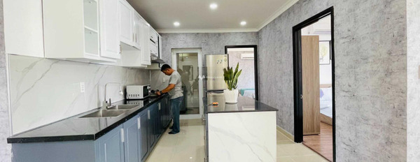 Cho thuê căn hộ diện tích dài 120m2 vị trí nằm ngay Tân Phú, Quận 7 thuê ngay với giá êm chỉ 25 triệu/tháng-02