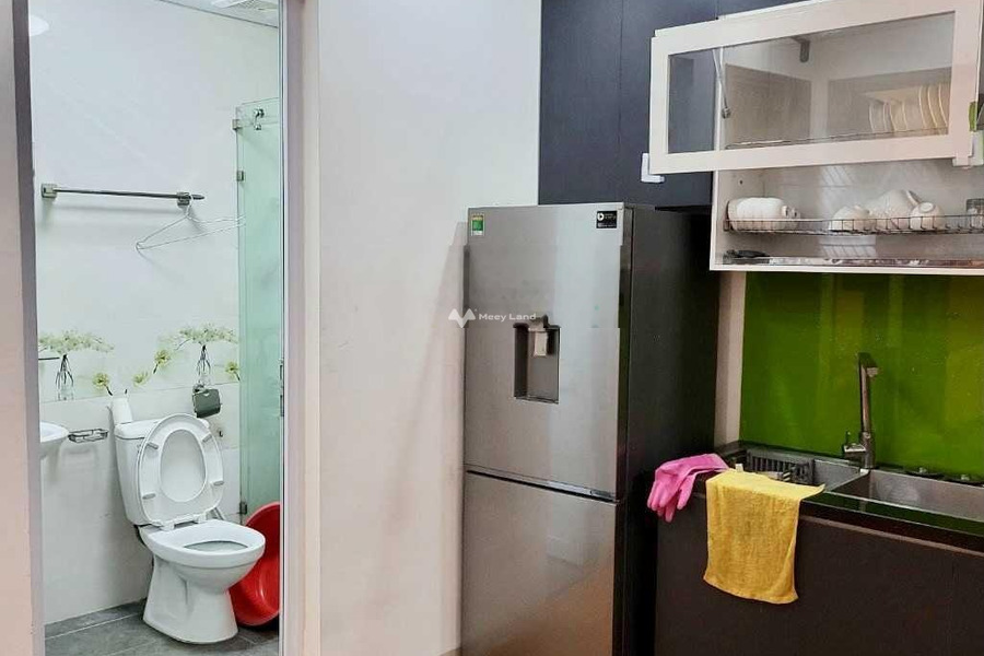 Diện tích 70m2, cho thuê chung cư vị trí mặt tiền nằm ở Phan Châu Trinh, Vĩnh Phúc, tổng quan căn hộ này gồm 2 phòng ngủ, 2 WC còn chần chờ gì nữa-01
